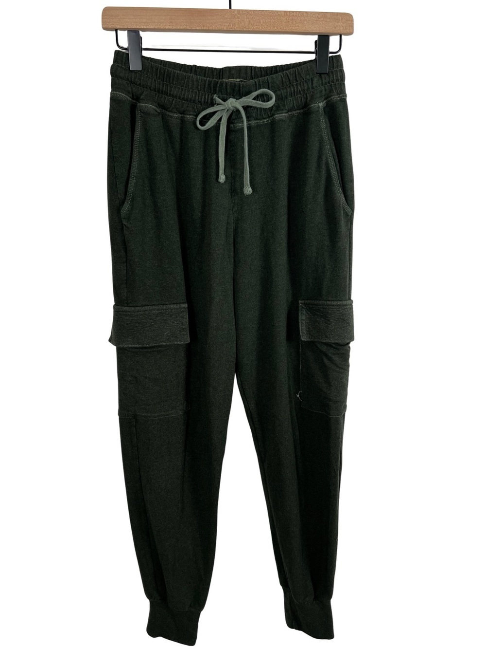 Sundry Evereve Olive Green Cargo Joggers Womens Small Soft Comfy Loungewea